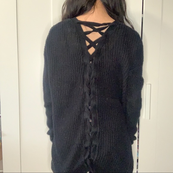 Urban Heritage Knit Cardigan Criss Cross Back - Picture 4 of 9